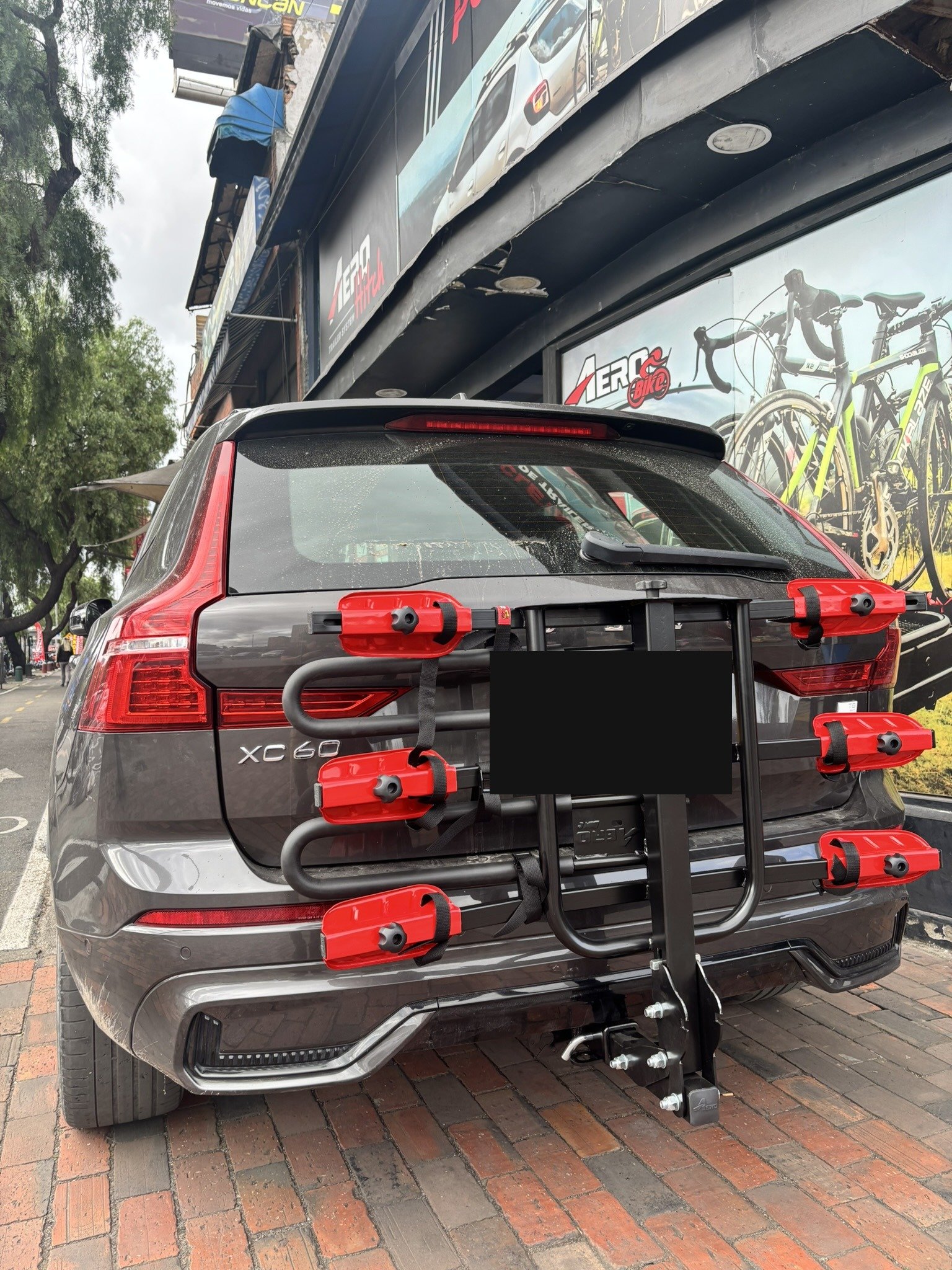 Instalación tiro de arrastre Volvo XC60